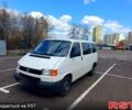 Белый Фольксваген Transporter, объемом двигателя 2 л и пробегом 450 тыс. км за 5350 $, фото 1 на Automoto.ua