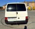 Белый Фольксваген Transporter, объемом двигателя 2.5 л и пробегом 429 тыс. км за 7500 $, фото 3 на Automoto.ua