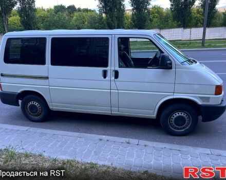 Белый Фольксваген Transporter, объемом двигателя 2.5 л и пробегом 435 тыс. км за 7500 $, фото 2 на Automoto.ua