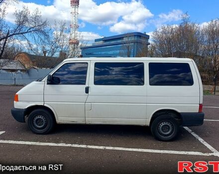 Белый Фольксваген Transporter, объемом двигателя 2 л и пробегом 450 тыс. км за 5350 $, фото 2 на Automoto.ua