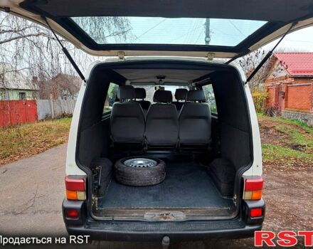 Белый Фольксваген Transporter, объемом двигателя 2.5 л и пробегом 358 тыс. км за 8900 $, фото 4 на Automoto.ua