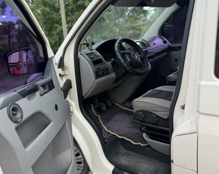 Фольксваген Transporter 2004 в Кривом Роге на Automoto.ua Белый Фольксваген Transporter, объемом двигателя 1.9 л и пробегом 9 тыс. км за 8000 $, фото 2 на Automoto.ua