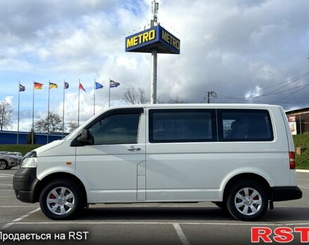 Белый Фольксваген Transporter, объемом двигателя 2.5 л и пробегом 280 тыс. км за 8800 $, фото 1 на Automoto.ua
