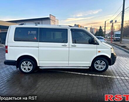 Білий Фольксваген Transporter, об'ємом двигуна 1.9 л та пробігом 357 тис. км за 8555 $, фото 2 на Automoto.ua