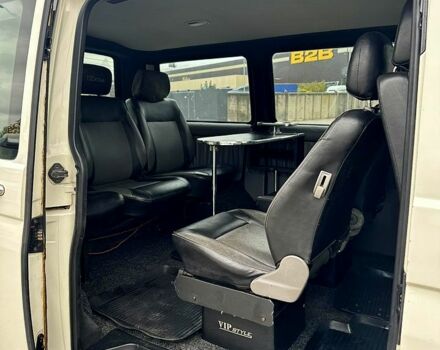 Фольксваген Transporter 2004 в Черкассах на Automoto.ua Белый Фольксваген Transporter, объемом двигателя 2.5 л и пробегом 298 тыс. км за 8000 $, фото 8 на Automoto.ua