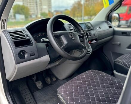 Фольксваген Transporter 2004 в Черкассах на Automoto.ua Белый Фольксваген Transporter, объемом двигателя 2.5 л и пробегом 298 тыс. км за 8000 $, фото 11 на Automoto.ua