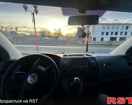 Білий Фольксваген Transporter, об'ємом двигуна 1.9 л та пробігом 357 тис. км за 8555 $, фото 9 на Automoto.ua