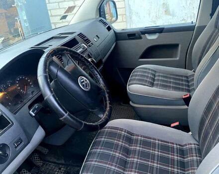 Белый Фольксваген Transporter, объемом двигателя 1.9 л и пробегом 208 тыс. км за 10200 $, фото 1 на Automoto.ua