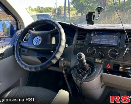 Фольксваген Transporter 2006 в Кропивницком (Кировограде) на Automoto.ua Белый Фольксваген Transporter, объемом двигателя 1.9 л и пробегом 500 тыс. км за 8000 $, фото 7 на Automoto.ua