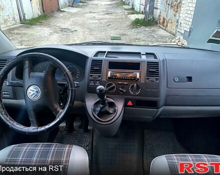 Белый Фольксваген Transporter, объемом двигателя 1.9 л и пробегом 208 тыс. км за 10200 $, фото 9 на Automoto.ua