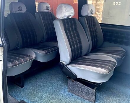 Белый Фольксваген Transporter, объемом двигателя 1.9 л и пробегом 208 тыс. км за 10200 $, фото 3 на Automoto.ua