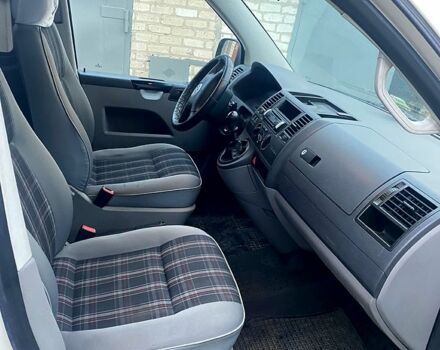 Белый Фольксваген Transporter, объемом двигателя 1.9 л и пробегом 208 тыс. км за 10200 $, фото 6 на Automoto.ua