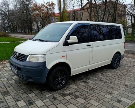 Белый Фольксваген Transporter, объемом двигателя 1.9 л и пробегом 280 тыс. км за 7950 $, фото 1 на Automoto.ua