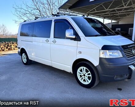 Белый Фольксваген Transporter, объемом двигателя 2.5 л и пробегом 293 тыс. км за 8350 $, фото 2 на Automoto.ua