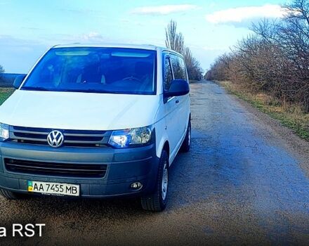 Білий Фольксваген Transporter, об'ємом двигуна 2 л та пробігом 280 тис. км за 12000 $, фото 2 на Automoto.ua