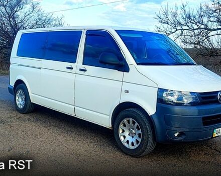 Білий Фольксваген Transporter, об'ємом двигуна 2 л та пробігом 280 тис. км за 12000 $, фото 4 на Automoto.ua
