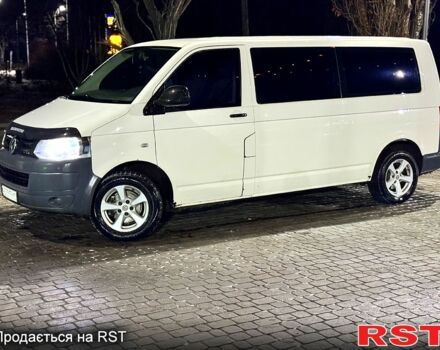 Білий Фольксваген Transporter, об'ємом двигуна 20 л та пробігом 340 тис. км за 9900 $, фото 6 на Automoto.ua