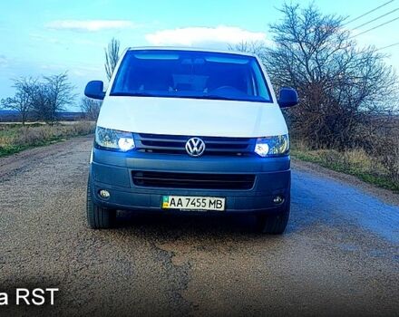 Білий Фольксваген Transporter, об'ємом двигуна 2 л та пробігом 280 тис. км за 12000 $, фото 3 на Automoto.ua