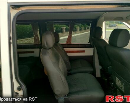 Білий Фольксваген Transporter, об'ємом двигуна 2 л та пробігом 255 тис. км за 11650 $, фото 4 на Automoto.ua