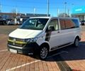 Белый Фольксваген Transporter, объемом двигателя 2 л и пробегом 192 тыс. км за 19560 $, фото 1 на Automoto.ua