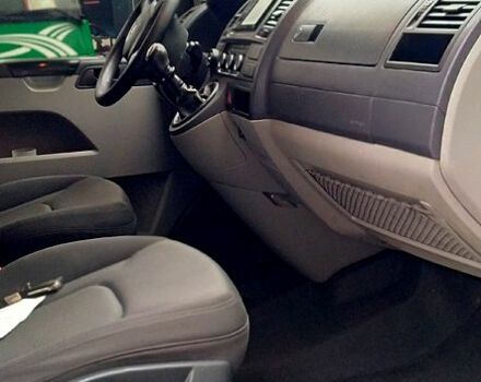 Белый Фольксваген Transporter, объемом двигателя 2 л и пробегом 300 тыс. км за 12500 $, фото 5 на Automoto.ua
