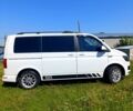 Белый Фольксваген Transporter, объемом двигателя 2 л и пробегом 242 тыс. км за 18000 $, фото 2 на Automoto.ua