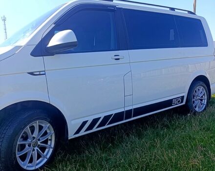 Белый Фольксваген Transporter, объемом двигателя 2 л и пробегом 242 тыс. км за 18000 $, фото 1 на Automoto.ua
