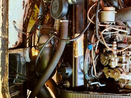 Белый Фольксваген Transporter, объемом двигателя 1.6 л и пробегом 393 тыс. км за 1667 $, фото 1 на Automoto.ua