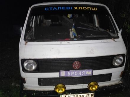 Фольксваген Transporter 1986 в Синельниковом на Automoto.ua Белый Фольксваген Transporter, объемом двигателя 1.6 л и пробегом 2 тыс. км за 55000 $, фото 1 на Automoto.ua