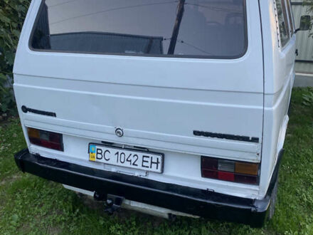 Белый Фольксваген Transporter, объемом двигателя 1.9 л и пробегом 180 тыс. км за 2500 $, фото 1 на Automoto.ua