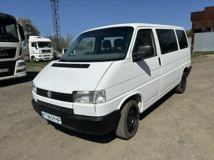 Білий Фольксваген Transporter, об'ємом двигуна 2.4 л та пробігом 400 тис. км за 3800 $, фото 1 на Automoto.ua