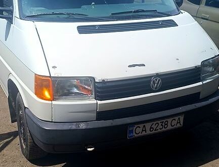 Фольксваген Transporter 1992 в Шевченковом на Automoto.ua Белый Фольксваген Transporter, объемом двигателя 1.9 л и пробегом 215 тыс. км за 5000 $, фото 1 на Automoto.ua