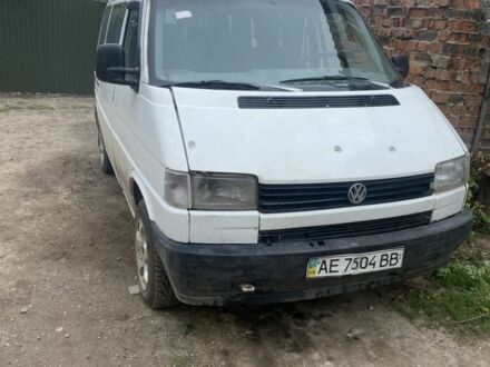 Фольксваген Transporter 1992 у Хмельницькому на Automoto.ua Білий Фольксваген Transporter, об'ємом двигуна 1.9 л та пробігом 400 тис. км за 2600 $, фото 1 на Automoto.ua