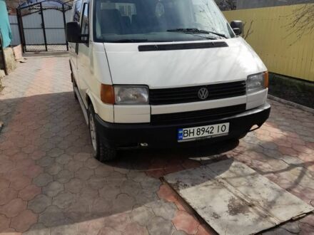 Белый Фольксваген Transporter, объемом двигателя 1.9 л и пробегом 500 тыс. км за 4999 $, фото 1 на Automoto.ua