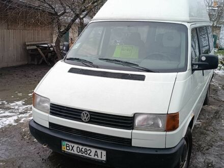 Білий Фольксваген Transporter, об'ємом двигуна 2.4 л та пробігом 460 тис. км за 1900 $, фото 1 на Automoto.ua