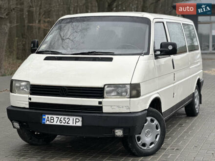 Фольксваген Transporter 1994 у Вінниці на Automoto.ua Білий Фольксваген Transporter, об'ємом двигуна 2.4 л та пробігом 298 тис. км за 3799 $, фото 1 на Automoto.ua