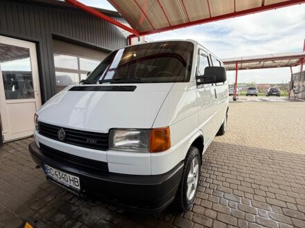 Фольксваген Transporter 1994 в Яворове на Automoto.ua Белый Фольксваген Transporter, объемом двигателя 2.4 л и пробегом 400 тыс. км за 5500 $, фото 1 на Automoto.ua