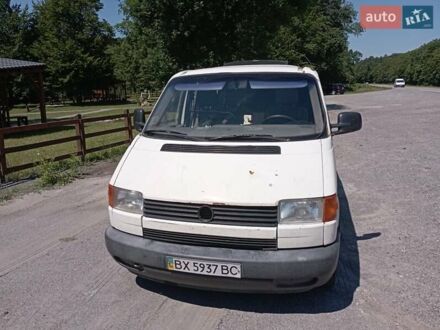Фольксваген Transporter 1995 у Славуте на Automoto.ua Білий Фольксваген Transporter, об'ємом двигуна 1.9 л та пробігом 550 тис. км за 3300 $, фото 1 на Automoto.ua