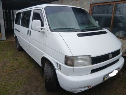 Белый Фольксваген Transporter, объемом двигателя 0 л и пробегом 529 тыс. км за 5500 $, фото 1 на Automoto.ua