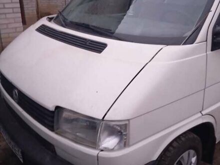 Білий Фольксваген Transporter, об'ємом двигуна 2 л та пробігом 448 тис. км за 5000 $, фото 1 на Automoto.ua