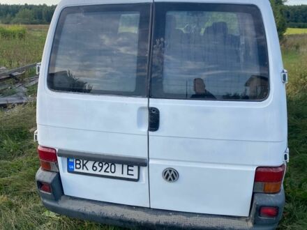 Фольксваген Transporter 1997 у Костополе на Automoto.ua Білий Фольксваген Transporter, об'ємом двигуна 2.5 л та пробігом 20 тис. км за 4800 $, фото 1 на Automoto.ua
