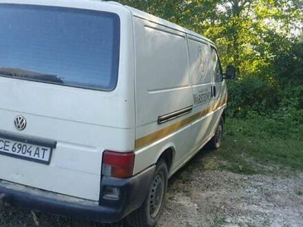 Белый Фольксваген Transporter, объемом двигателя 1.9 л и пробегом 300 тыс. км за 2900 $, фото 1 на Automoto.ua