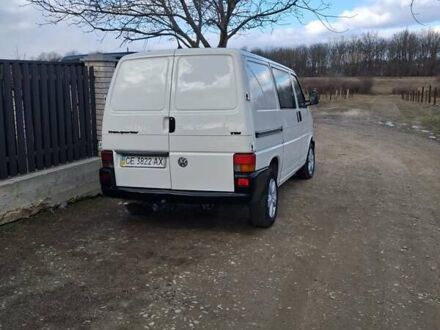 Белый Фольксваген Transporter, объемом двигателя 2.46 л и пробегом 430 тыс. км за 6100 $, фото 1 на Automoto.ua