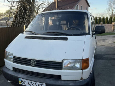 Белый Фольксваген Transporter, объемом двигателя 1.9 л и пробегом 440 тыс. км за 4500 $, фото 1 на Automoto.ua