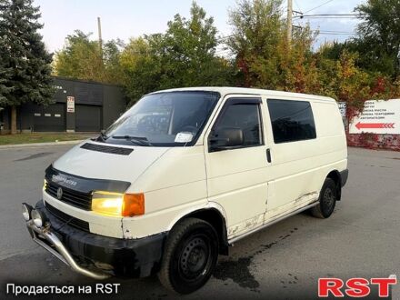 Фольксваген Transporter 1998 в Харькове на Automoto.ua Белый Фольксваген Transporter, объемом двигателя 1.9 л и пробегом 357 тыс. км за 3700 $, фото 1 на Automoto.ua