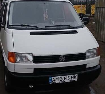 Белый Фольксваген Transporter, объемом двигателя 1.9 л и пробегом 354 тыс. км за 5000 $, фото 1 на Automoto.ua