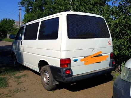 Фольксваген Transporter 1999 в Новомиргороде на Automoto.ua Белый Фольксваген Transporter, объемом двигателя 25 л и пробегом 240 тыс. км за 5500 $, фото 1 на Automoto.ua