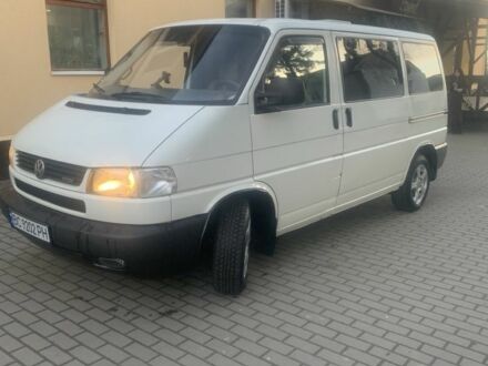 Белый Фольксваген Transporter, объемом двигателя 2.5 л и пробегом 290 тыс. км за 6300 $, фото 1 на Automoto.ua