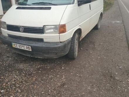 Белый Фольксваген Transporter, объемом двигателя 1 л и пробегом 325 тыс. км за 3200 $, фото 1 на Automoto.ua