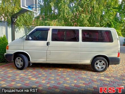 Фольксваген Transporter 2000 в Одессе на Automoto.ua Белый Фольксваген Transporter, объемом двигателя 24 л и пробегом 360 тыс. км за 7300 $, фото 1 на Automoto.ua